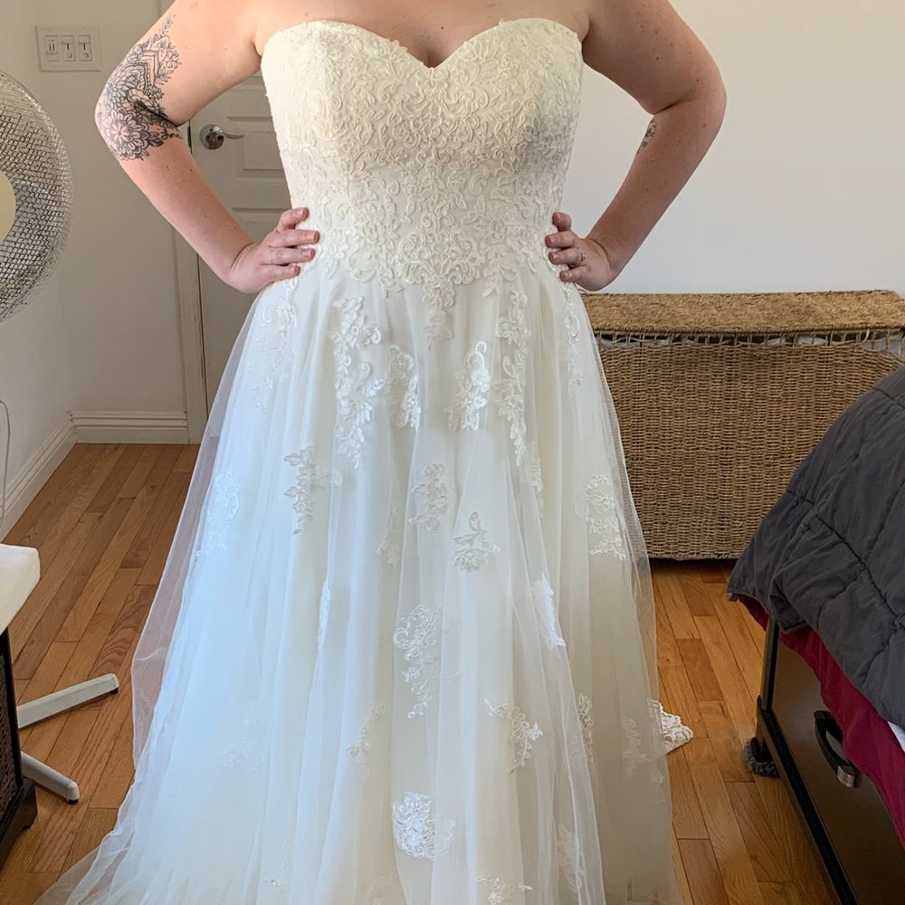 Stella York Wedding Dress